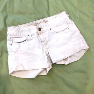 American Eagle White Jean Denim Shorts